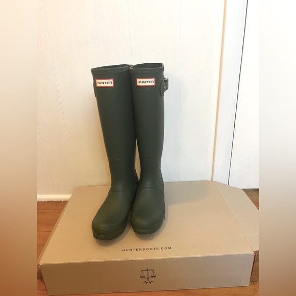 Hunter  Original Tall Rain Boots - Picture 5 of 9